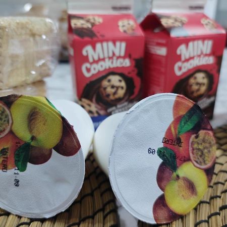 Domus Luigi Leone Acomodação com café da manhã Nápoles Exterior foto